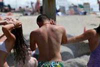  لا تستحمّوا ...!