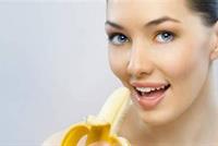 لم تأكل سوى الموز لـ 12 يوماً... فماذا حصل لها؟