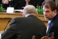 وفاة أغنى رجل في بولندا