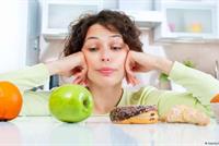  ما هي الحمية الأفضل؟..تقليل السكريات أم الدهون؟