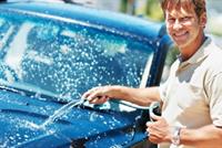 هل يجب التوقف عن تنظيف السيارة ؟