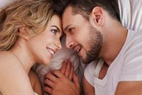 القيام بهذه الخطوة بعد العلاقة الحميمة يقوّي حبّكما