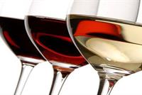 200 غرام من الخمر يومياً... يفيد المصابين بالسكري!