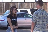 سألت مئة رجل قبول اقامة علاقة حميمة معها