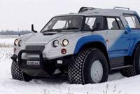 بالفيديو ... أقوى عربة برمائية تجارية في العالم روسية الصنع