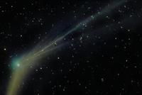 مذنب كاتالينا يقترب من الأرض