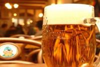 ماذا يحصل عند شرب نصف ليتر من البيرة يومياً؟