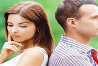 عشرة أنواع من النساء يُحذر الرجال من الارتباط بهن!