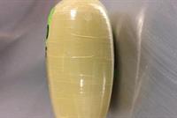  امرأة تضع الكوكايين في مكان غريب لتهريبه! 