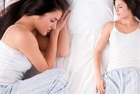 إكتشفي شخصيتك من وضعيّة نومك