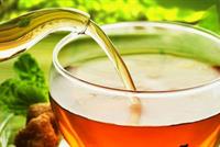 كأس شاي يوميا يقيك الجلطة الدماغية