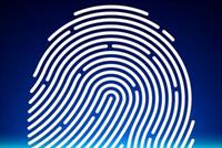 خداع تقنية قارئ البصمات على الهواتف الذكية أمر سهل