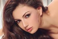 ملكة جمال لبنان السابقة.. تحصد لقباً عالمياً صادمًا