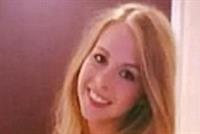 مرضٌ غريبٌ دمّر حياتها...