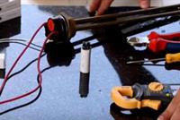  بالفيديو ... شاب لبناني يطور جهازا لتسخين المياه ... يخفف من مصروف الكهرباء الكبير 