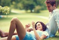 لغة الجسد تفضح ما يفكّر به الرجل!