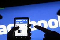 فيسبوك يُعاقب صحافيّاً والسبب؟