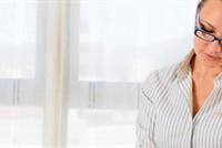 هكذا يمكن للمرأة العاملة خسارة الوزن من دون رياضة!