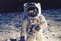  ناسا تبيع بالخطأ كنزا وطنيا