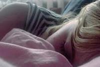 النوم باكرا يساعد على خسارة الوزن