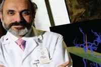 طبيب لبناني أميركي يسجل 8 اختراعات طبية في جراحة الدماغ والأعصاب 