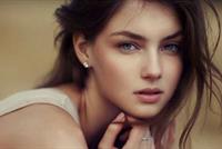 مَن هي المرأة التي تقدَّم 250 ألف شخص للزواج منها؟