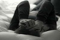 البكاء قبل النوم يشكل خطراً على الصحة