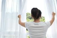 قريباً.. رقائق الكترونية تحول النافذة إلى شاشة