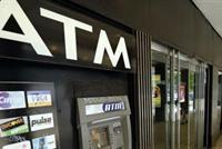 بنك مفتوح من دون أمن أو موظفين.. والنتيجة صادمة