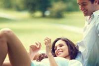 كوني عفوية للحفاظ على علاقة رومانسية