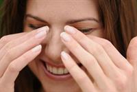 اكتشف سبب البكاء في أوقات الفرح