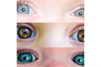 اكتشف لون عيون طفلك المستقبلي