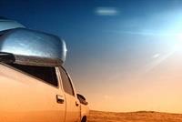 قبل الصعود إلى سيارة مركونة في الشمس!