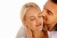 5 تصرّفات افعلها يومياً مع حبيبتك