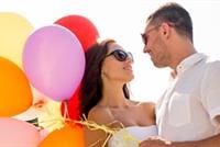 من هو الرجل الأقرب الى قلب المرأة!