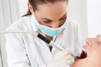  هل يجب اقتلاع أضراس العقل؟