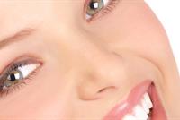 وصفة طبيعية لإزالة اصفرار الأسنان في 60 ثانية فقط