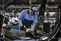 قريباً... سيارات خشبية أمتن من الفولاذ!