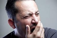 لهذا السبب لا تحاول منع نفسك من التثاؤب! 