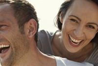 إذا كان يقوم بهذه التصرفات.. فهو يحبّك سراً! 