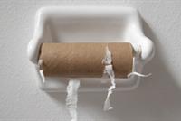 ورق الحمام قد يجرح المنطقة الحساسة.. إحذري هذه الأمور الـ5