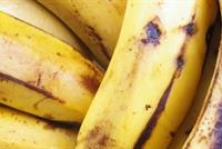 فوائد البقع الداكنة على قشر الموز