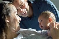 لماذا يجب أن تخلع الحامل المجوهرات عند الولادة؟