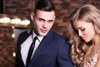 ما سبب تفضيل الرجال للمرأة الشقراء أكثر من السمراء؟