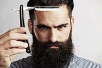 لحية حبيبك تسبب لك الإنزعاج؟! تعرّفي الى فؤائدها وغيّري رأيك