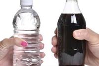 إحذروا المشروبات الغازية.. هذا ما تفعله بأجسامكم