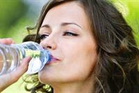 هذه العلامات تدل على شرب القليل من الماء