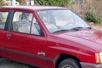 ألماني يعيش داخل سيارته منذ 26 شهرا.. والسبب؟