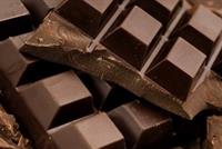 الشوكولا يحمي القلب والدماغ ولكن... 