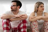 5 عادات قد تنهي زواجك السعيد.. احذريها 